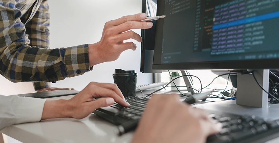 Beneficiile integrarii API in afacerea ta